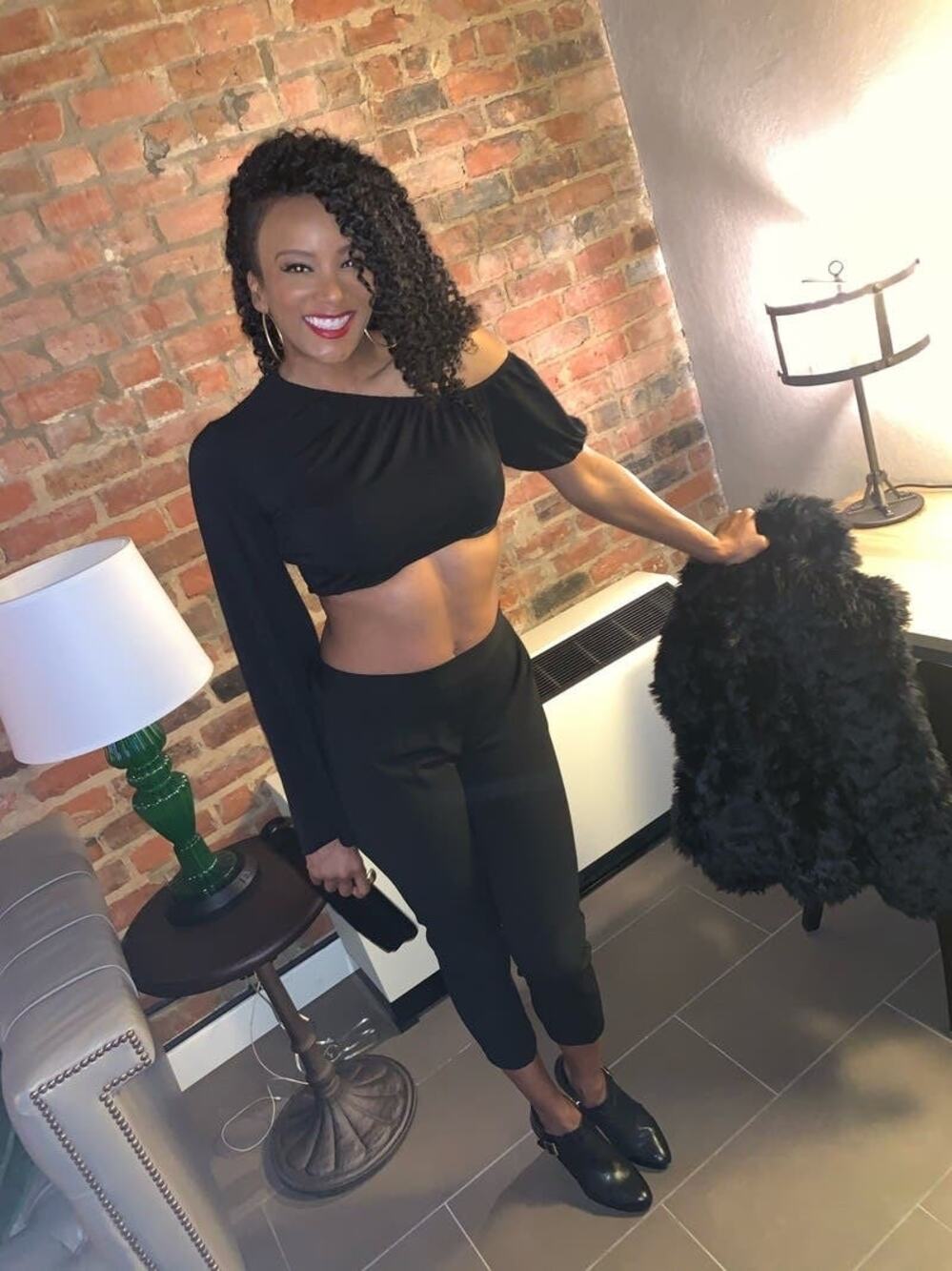 SID NEIGUM Black Cropped One Long Sleeve Asymmetric Party Top size 8